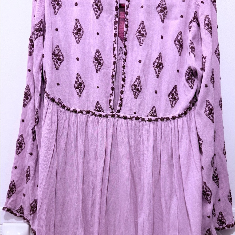 Free People Lavender and Burgundy Tunic Top - Picture 4 of 6